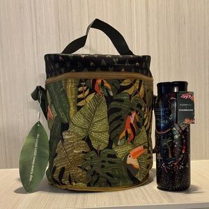 NWT Farm Rio Thermal Tote Bag